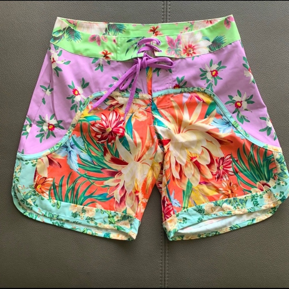 Farm Rio Tropical Board Shorts - Picture 4 of 9